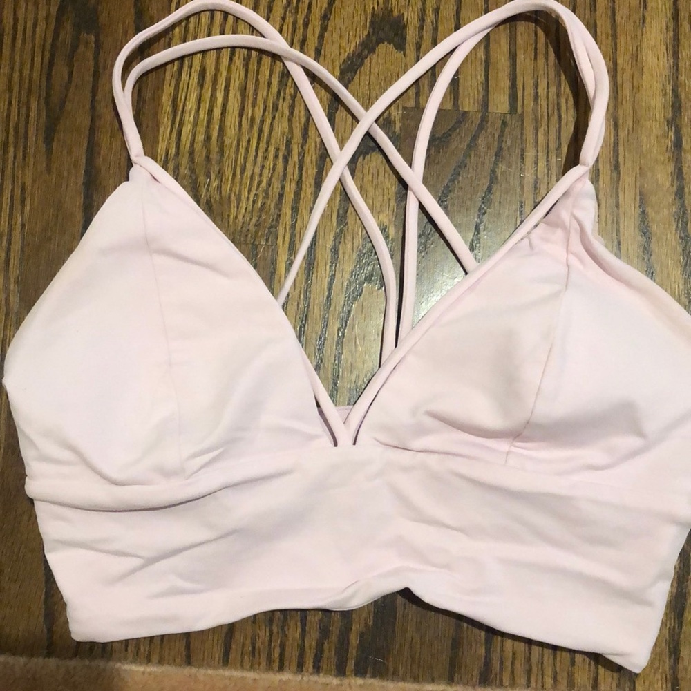 Pink lululemon bra